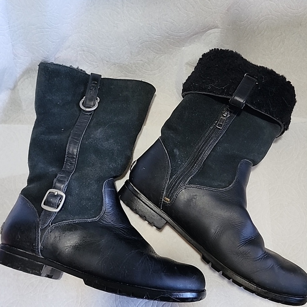 Vintage UGG Black Leather Unisex Boots Sz 9L/7.5M Goth Biker Winter Snow Durable